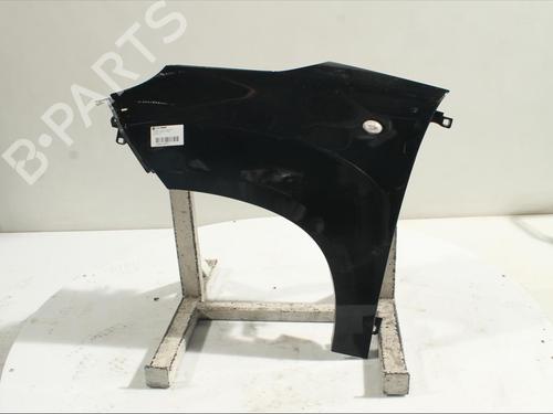 left-front-fenders-fiat-500l-351_-352_-2012-24857191 main image
