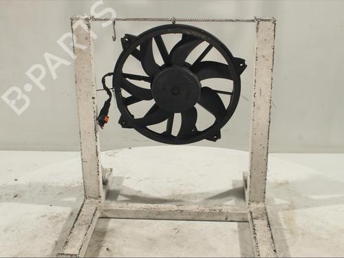 radiator-fan-citroen-ds5-20-hdi-165-9661571480fs1572-1253t4-2011-2012-2013-2014-2015-2016-12539246 main image