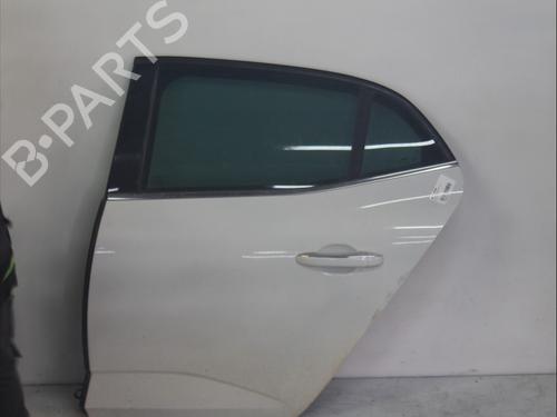 left-rear-door-renault-megane-iv-hatchback-b9amn_-2015-37432882 main image