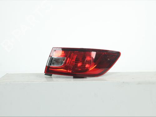 right-taillight-renault-clio-iv-bh_-2012-2013-2014-2015-2016-2017-2018-2019-2020-2021-34573595 main image