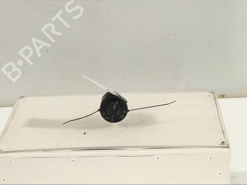 Used Headlight switch Headlight switch SEAT LEON (5F1) 1.6 TDI (105 hp) 11981492 11981492