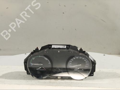 instrument-cluster-toyota-c-hr-_x1_-2016-32457792 main image