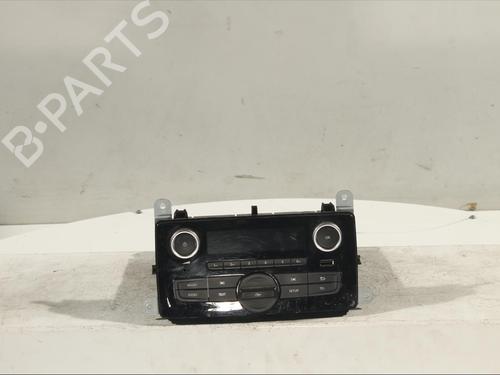 Used Radio Radio RENAULT CLIO IV (BH_) 1.2 16V (73 hp) 11909044 11909044