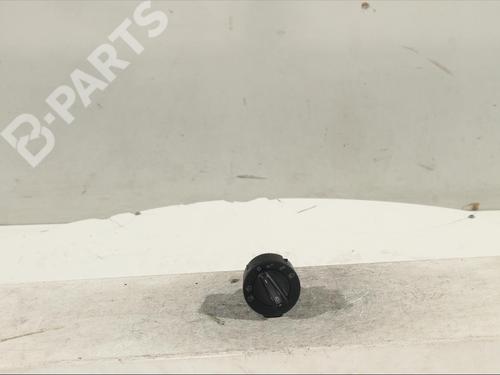 Used Headlight switch SEAT ATECA (KH7, KHP) [2016-2025]  11984139