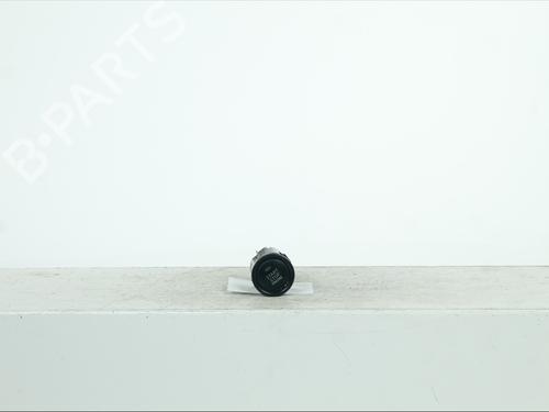 switch-mazda-2-hatchback-dl-dj-2014-36427503 main image