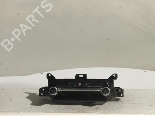 AC-Styringsenhed/Manøvreenhed MAZDA 3 Hatchback (BP) 2.0 SKYACTIV-G M Hybrid (122 hp) 29328416