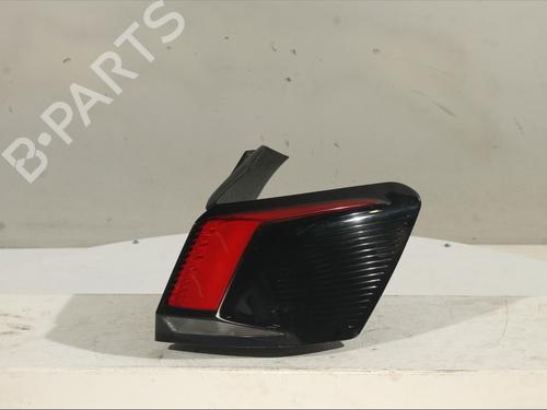 Used Right taillight Right taillight PEUGEOT 3008 II SUV (MC_, MR_, MJ_, M4_) 1.5 BlueHDi 130 (131 hp) 32333353 32333353