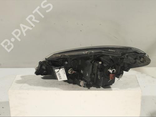 Right headlight TOYOTA YARIS (_P13_) 1.5 Hybrid (NHP130_, NHP130) | BP32457614C29