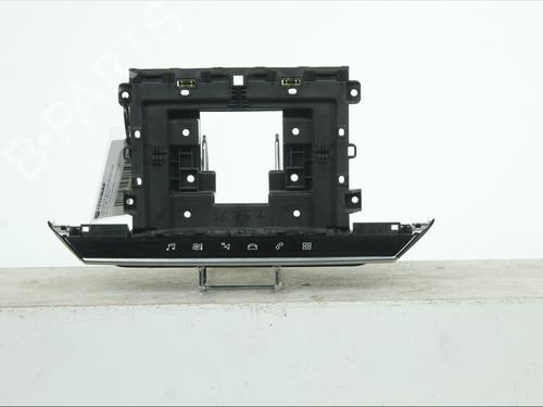 switch-citroen-c5-aircross-a_-2018-39699120 main image