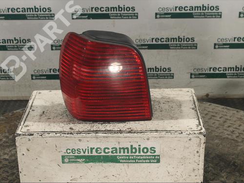 Used Left taillight VW POLO (6N2) 1.4 TDI (75 hp) 11897769