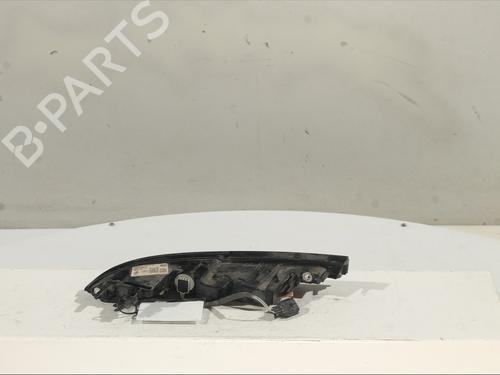 rear-fog-light-land-rover-range-rover-evoque-l551-2018-31984726 main image