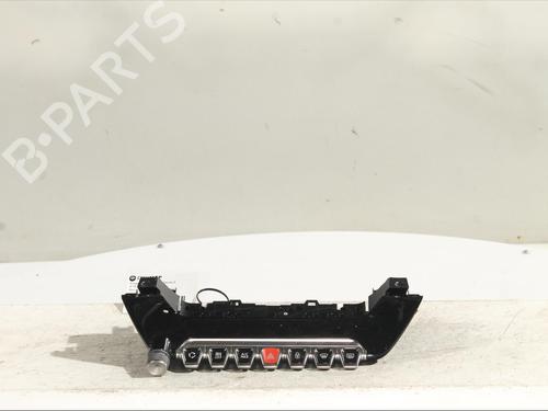 Used Switch Switch PEUGEOT 2008 II (UD_, US_, UY_, UJ_, UR_, UC_) 1.2 PureTech 100 (USHNK) (101 hp) 25908958 25908958