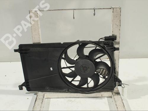 Used Radiator fan FORD FOCUS II (DA_, HCP, DP) [2004-2013]  11955082