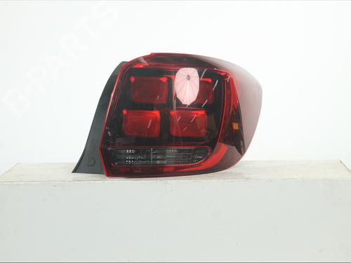 Used Right taillight Right taillight 36893537 36893537