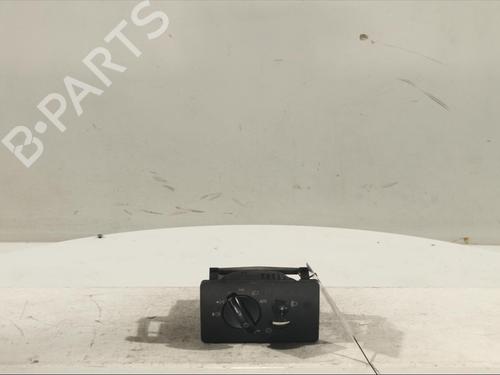 Used Headlight switch FORD MONDEO III (B5Y) [2000-2007]  13819405
