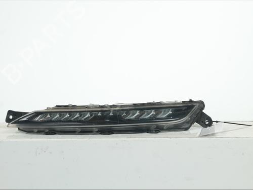 Used Left daytime light Left daytime light 37285580 37285580