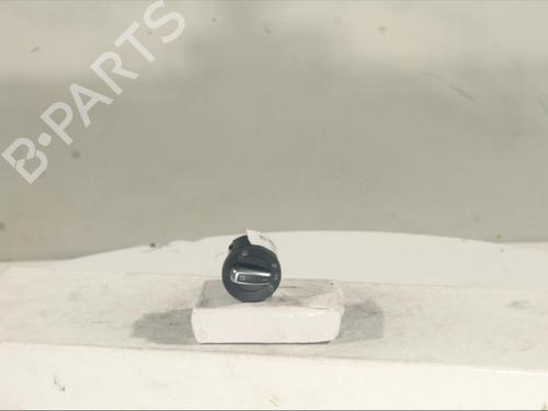 Used Headlight switch Headlight switch VW UP! (121, 122, BL1, BL2, BL3, 123) 1.0 (75 hp) 21139350 21139350