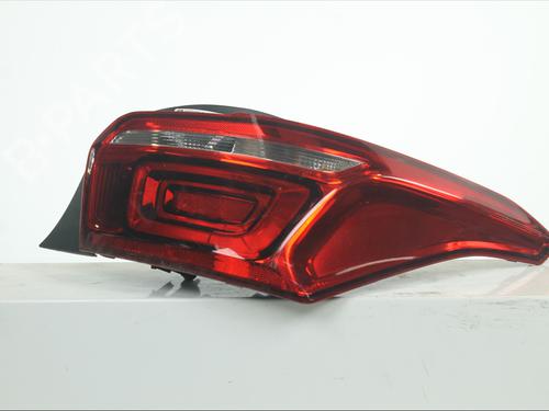 Used Right taillight Right taillight PEUGEOT 508 II (FB_, FH_, F3_) 2.0 BlueHDI 160 (FHEHYR) (163 hp) 29847059 29847059