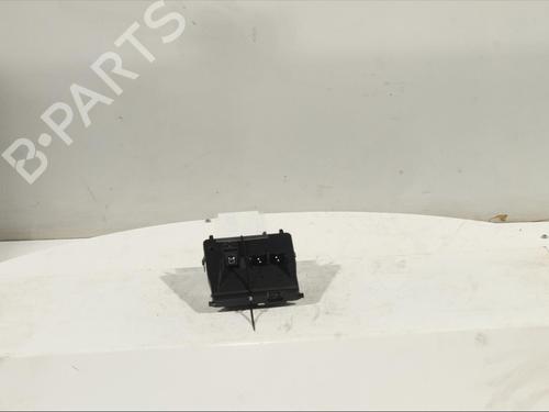 Used Electronic module Electronic module TOYOTA YARIS (_P13_) 1.5 Hybrid (NHP130_) (101 hp) 11904974 11904974