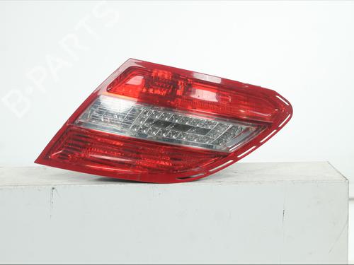 Used Right taillight Right taillight 37596861 37596861