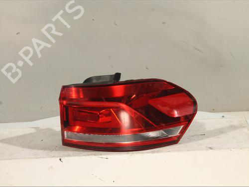 Używane Lampa tylna prawa VW TOURAN (5T1) 1.6 TDI (115 hp) 29049585