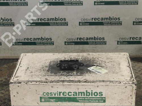 Used Switch PEUGEOT 208 I (CA_, CC_) 1.4 HDi (68 hp) 11897820