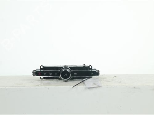 switch-volvo-xc90-ii-256-2014-34710359 main image