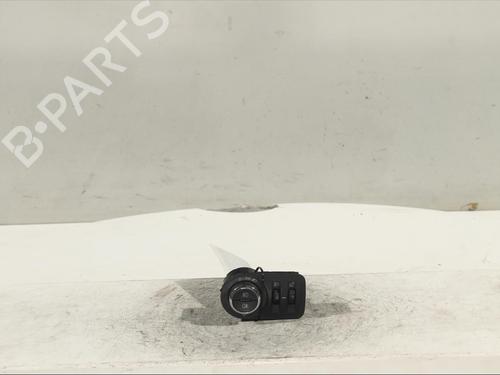 Used Headlight switch Headlight switch OPEL MERIVA B MPV (S10) 1.4 (75) (100 hp) 11908125 11908125