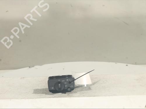 Used Headlight switch AUDI Q2 (GAB, GAG) 1.6 TDI (115 hp) 20715815