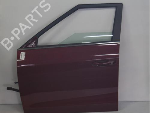 left-front-door-ssangyong-tivoli-2015-29349657 main image