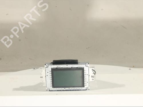 Used Display monitor VOLVO V40 Cross Country (526) D2 (114 hp) 19081957