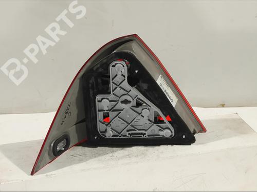 Used Right taillight MERCEDES-BENZ C-CLASS (W203) [2000-2007]  11989718