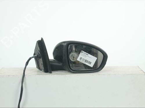 right-mirror-renault-megane-iv-hatchback-b9amn_-2015-37432881 main image