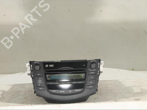 Used Radio Radio TOYOTA RAV 4 III (_A3_) 2.2 D (ALA35_) (150 hp) 16521567 16521567