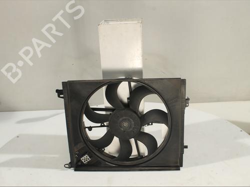 radiator-fan-renault-megane-iv-hatchback-b9amn_-2015-30092580 main image