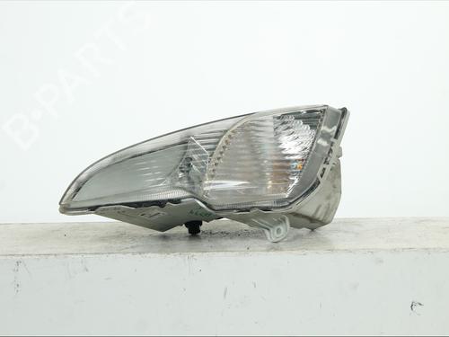Used Left front fog light Left front fog light 38762400 38762400