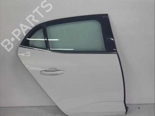 Dør højre bagtil RENAULT MEGANE IV Hatchback (B9A/M/N_) 1.2 TCe 130 (B9MR) (130 hp) 30092572