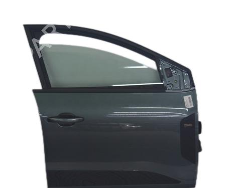 right-front-door-dacia-sandero-iii-2021-40274207 main image