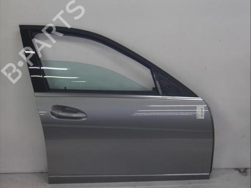 Right front door MERCEDES-BENZ C-CLASS (W204) C 350 CGI (204.065) 204720600064