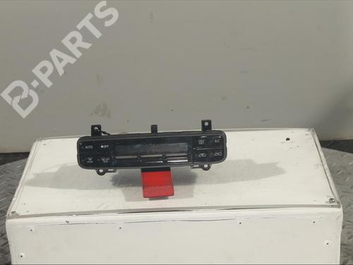 Airco bedieningspaneel TOYOTA AURIS Estate (_E18_) 1.8 Hybrid (ZWE186_, ZWE186R, ZWE186H) (136 hp) 11901489