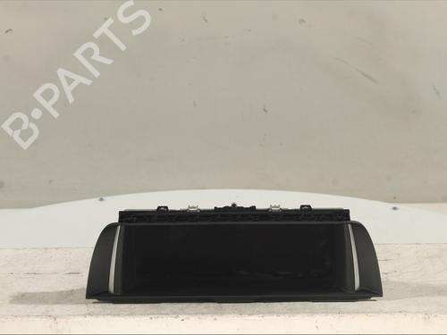 Used Display monitor BMW 5 (F10) 530 d (258 hp) 30980584