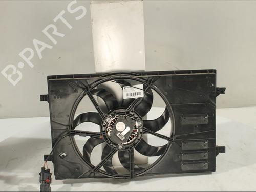 Used Radiator fan SEAT LEON (KL1, KLG) 1.5 TSI (131 hp) 29328503