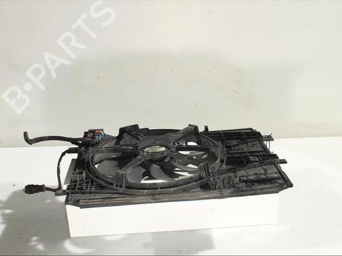 Used Radiator fan Radiator fan PEUGEOT 5008 II (MC_, MJ_, MR_, M4_) 1.5 BlueHDi 130 (MCYHZJ, MCYHZR, MCYHZX) (131 hp) 29463011 29463011