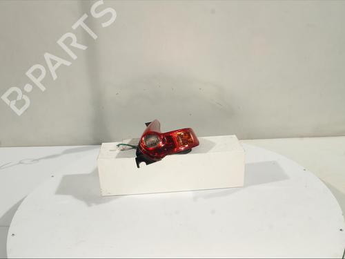 right-taillight-nissan-juke-f15-2010-2011-2012-2013-2014-2015-2016-2017-2018-2019-27219830 main image