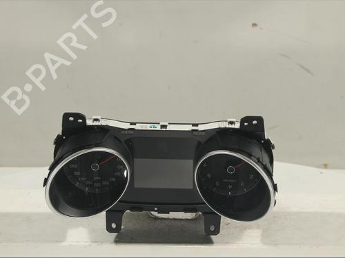 Used Instrument cluster KIA XCEED (CD) 1.5 T-GDI (160 hp) 13235013