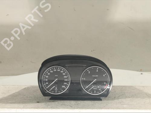 Used Instrument cluster Instrument cluster BMW X1 (E84) xDrive 18 d (143 hp) 18898844 18898844