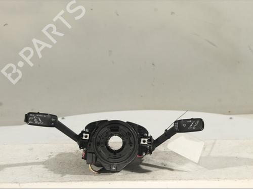 steering-column-stalk-skoda-fabia-iv-pj3-2021-28596250 main image