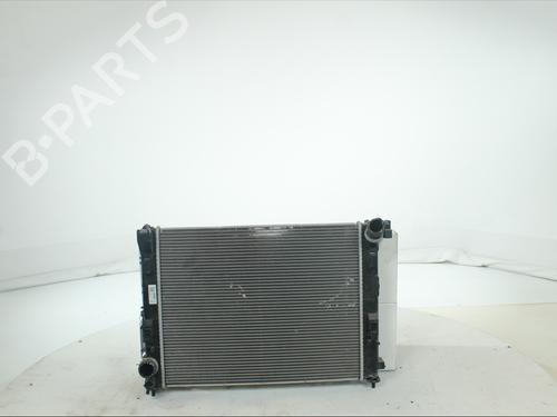 Used Water radiator Water radiator 37092882 37092882