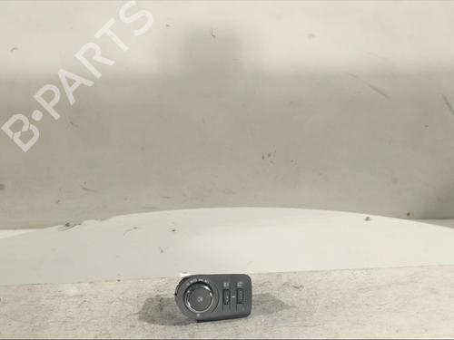 Used Headlight switch OPEL ADAM (M13) 1.4 (101 hp) 18250203