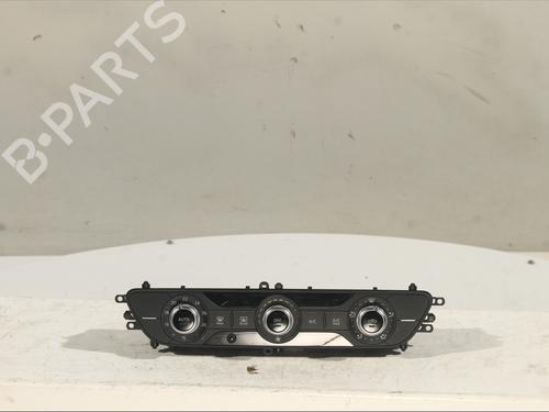 climate-control-audi-a4-b9-8w2-8wc-2015-32253964 main image